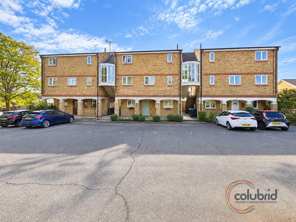 Property photo 1 of 11