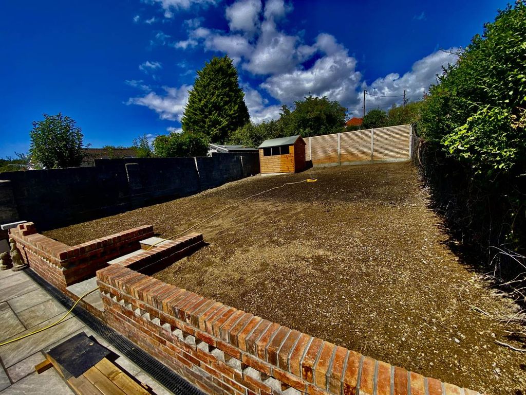 Property photo 3 of 20 Img_5177