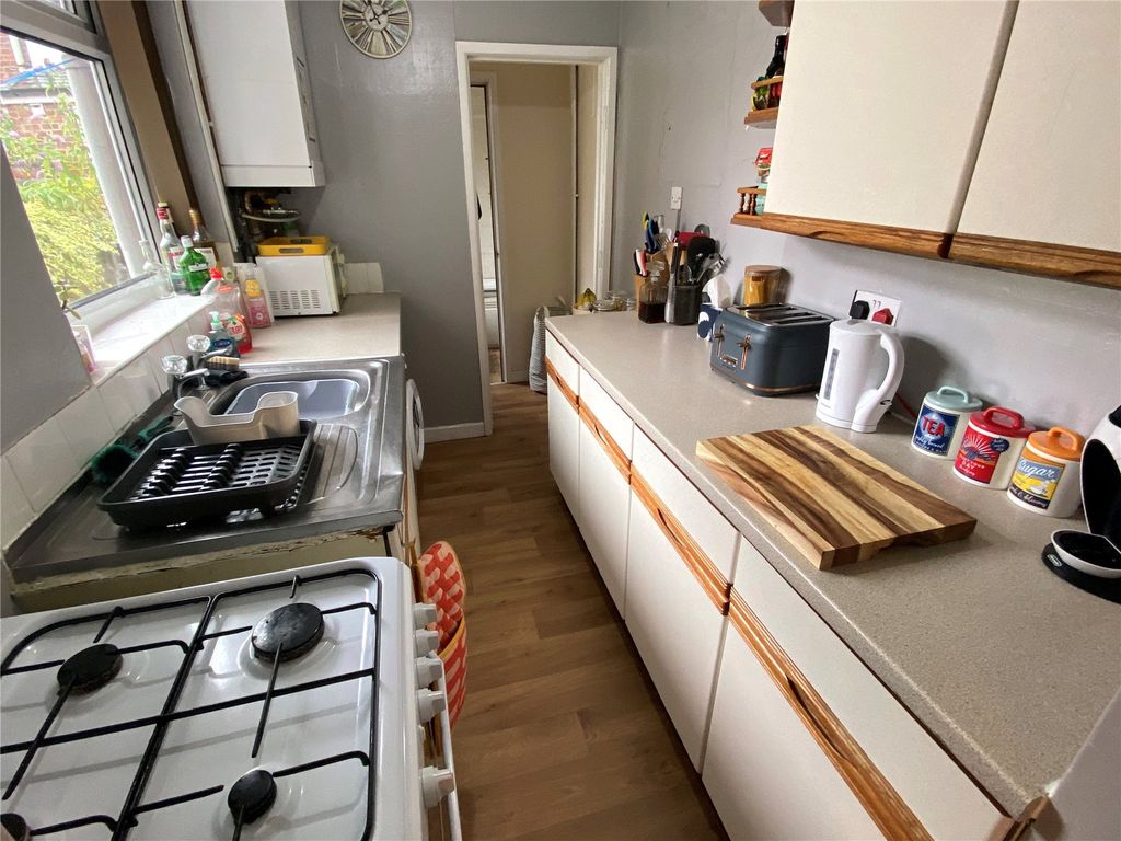 Property photo 2 of 9 Picture No. 04