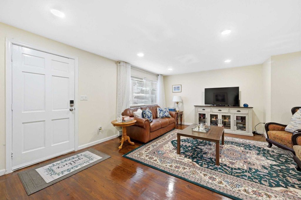 Property photo 3 of 25 <Alttext/>