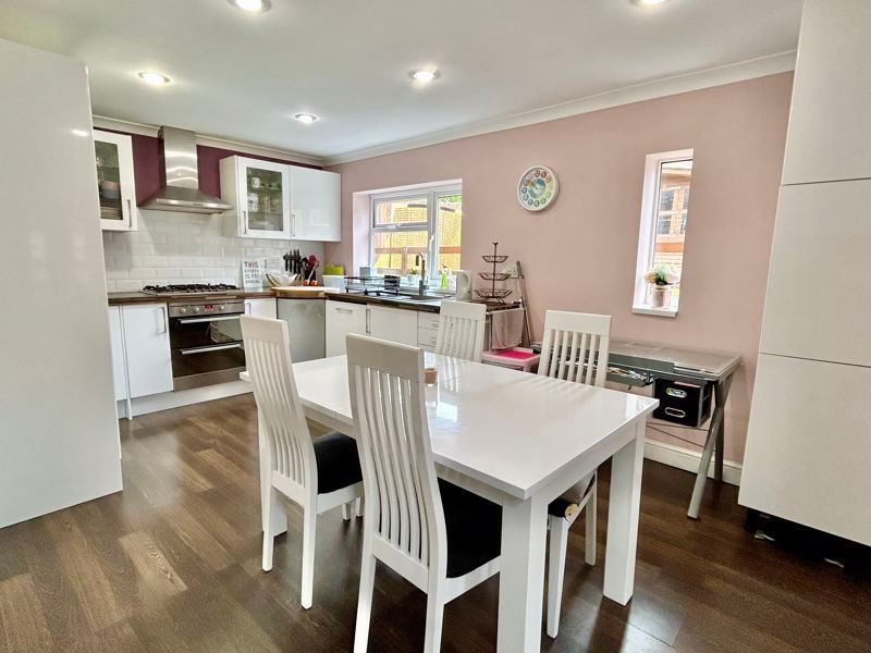 Property photo 2 of 15 Kitchen/Diner