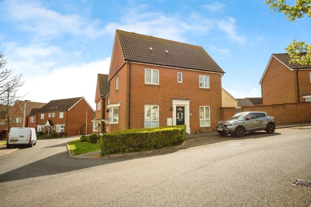 Property photo 1 of 15 Front View