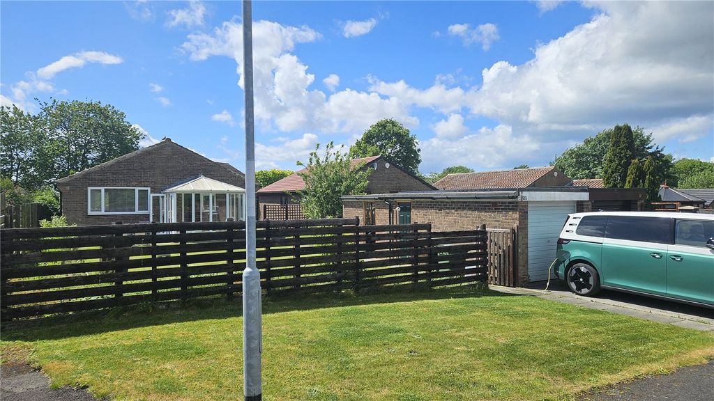 Property photo 3 of 19 Picture No. 04