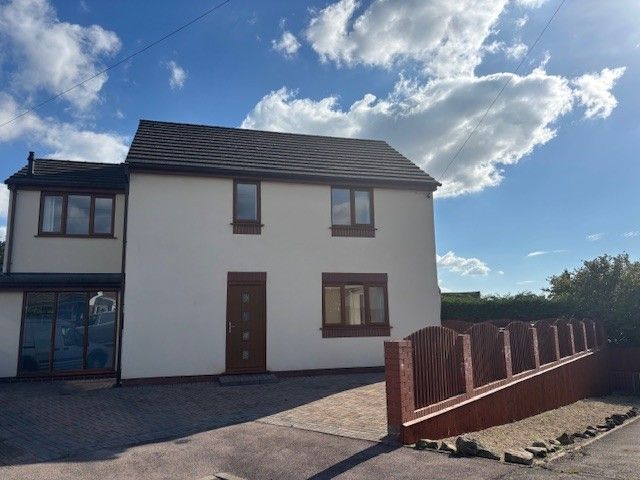 Property photo 1 of 37