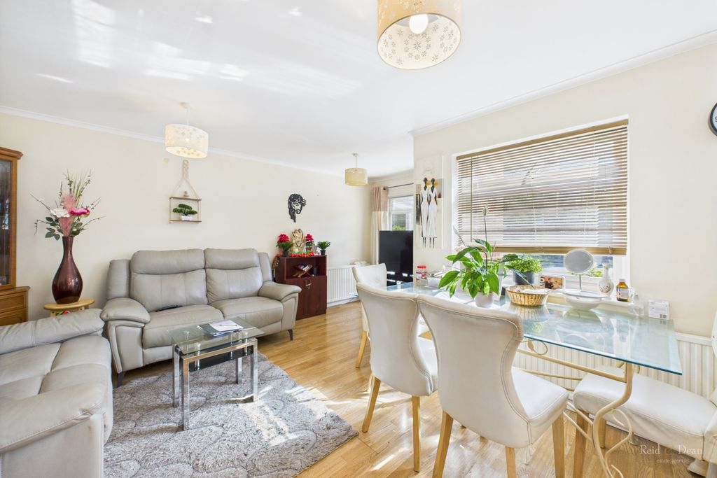 Property photo 2 of 12 1272-Hr-2.Jpg