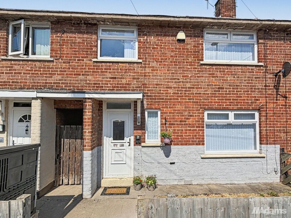 Property photo 1 of 11