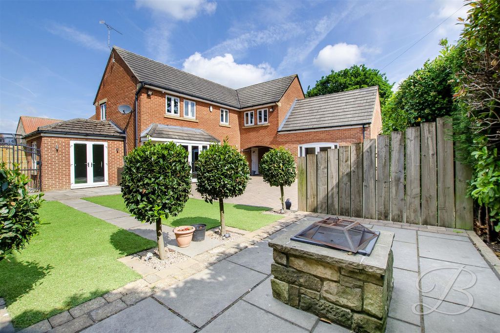 Property photo 2 of 48 Ccltd-51.Jpg