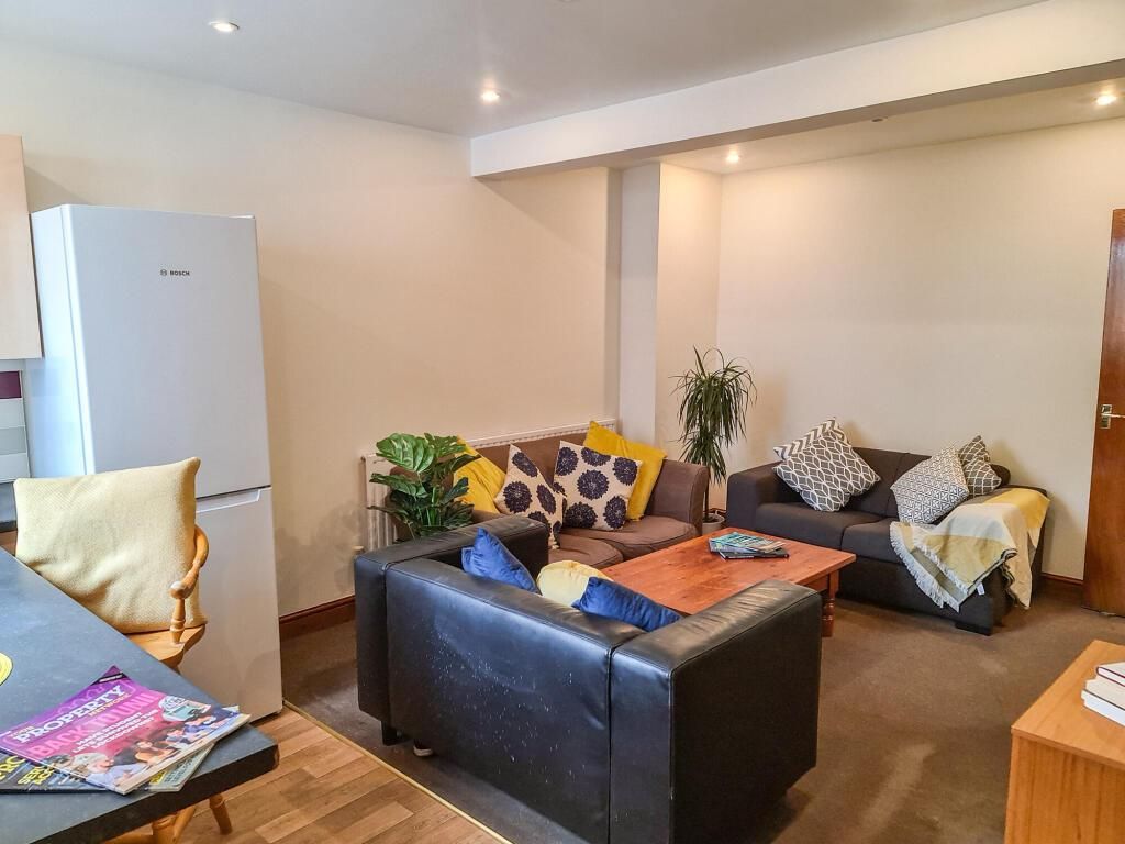 Property photo 1 of 15 Image