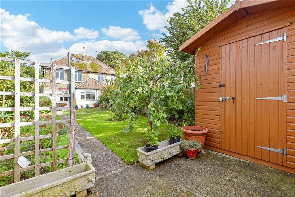 Property photo 2 of 17 Workshop/Outbuildings