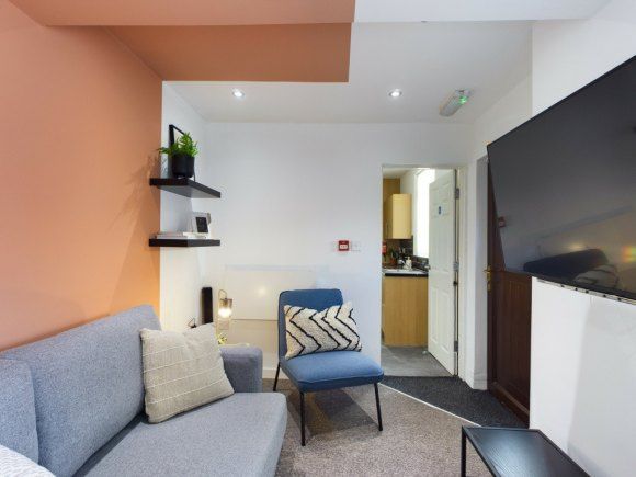 Property photo 2 of 7 8462821.Jpg