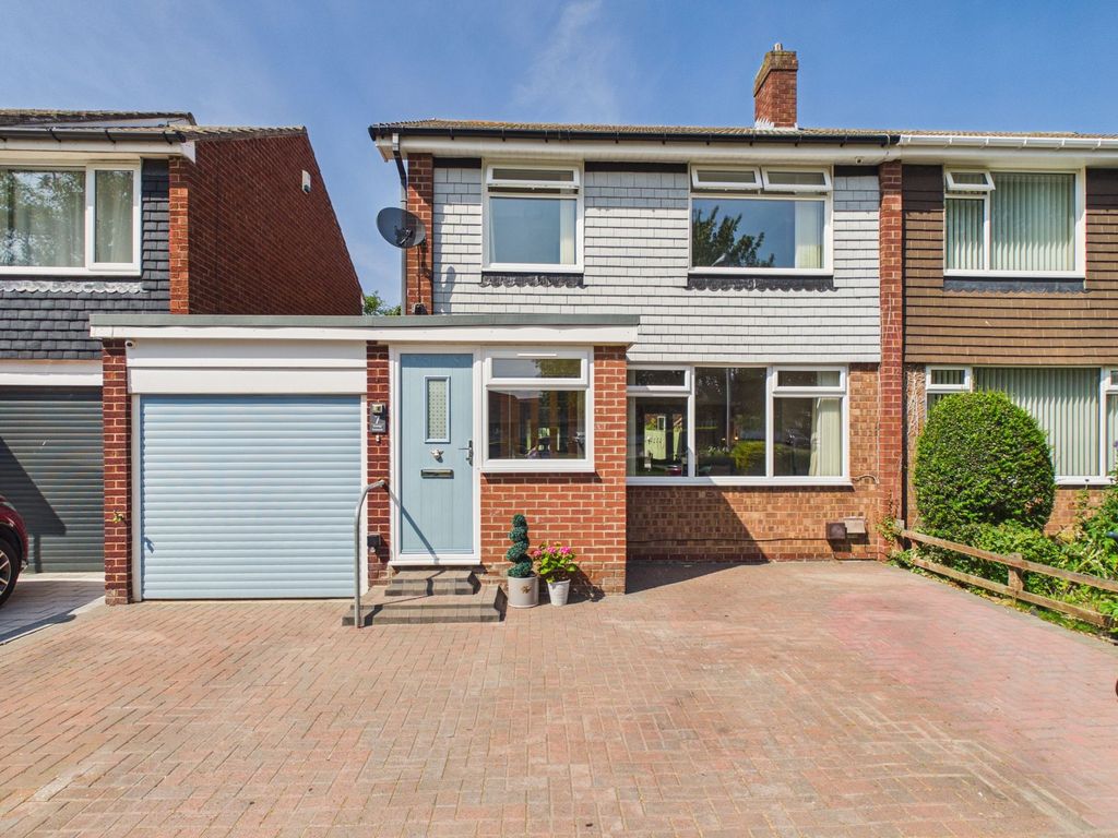 Property photo 1 of 14 External