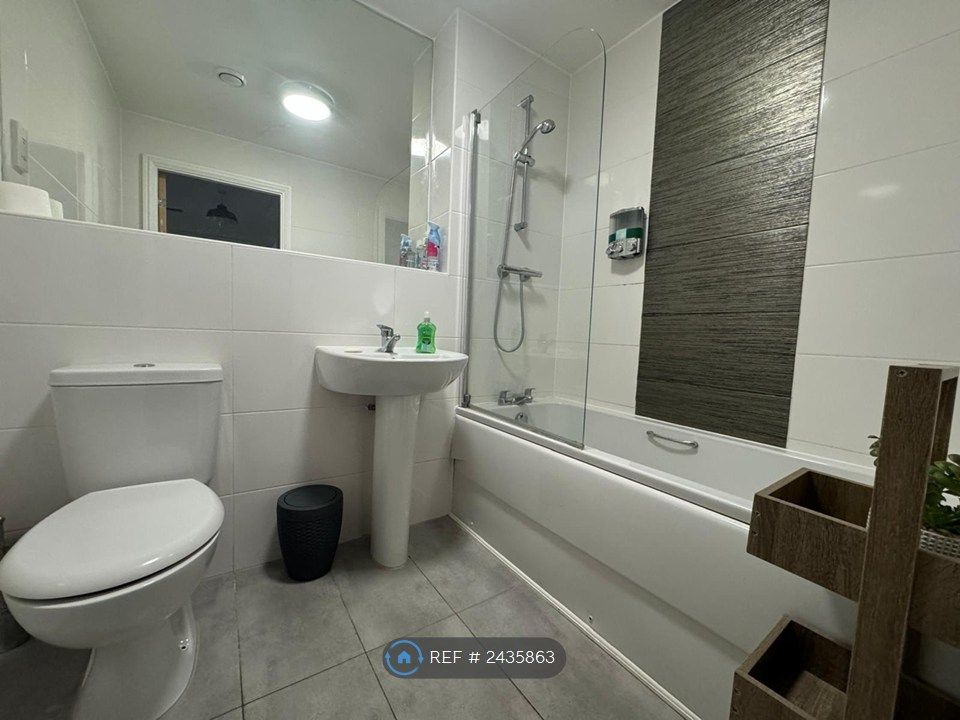 Property photo 3 of 34