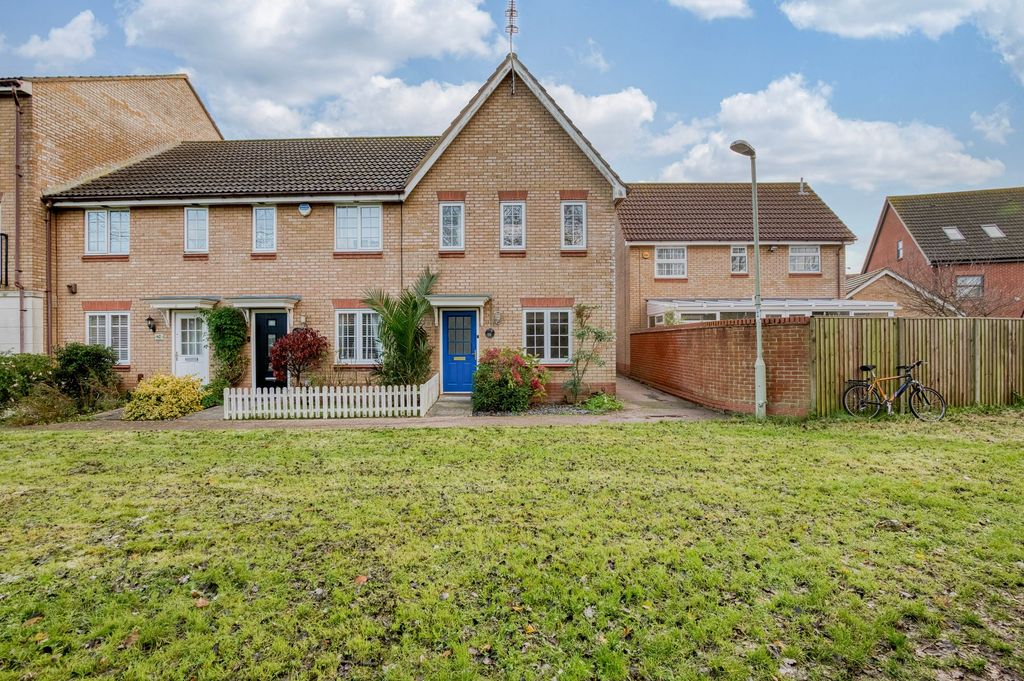 Property photo 1 of 18