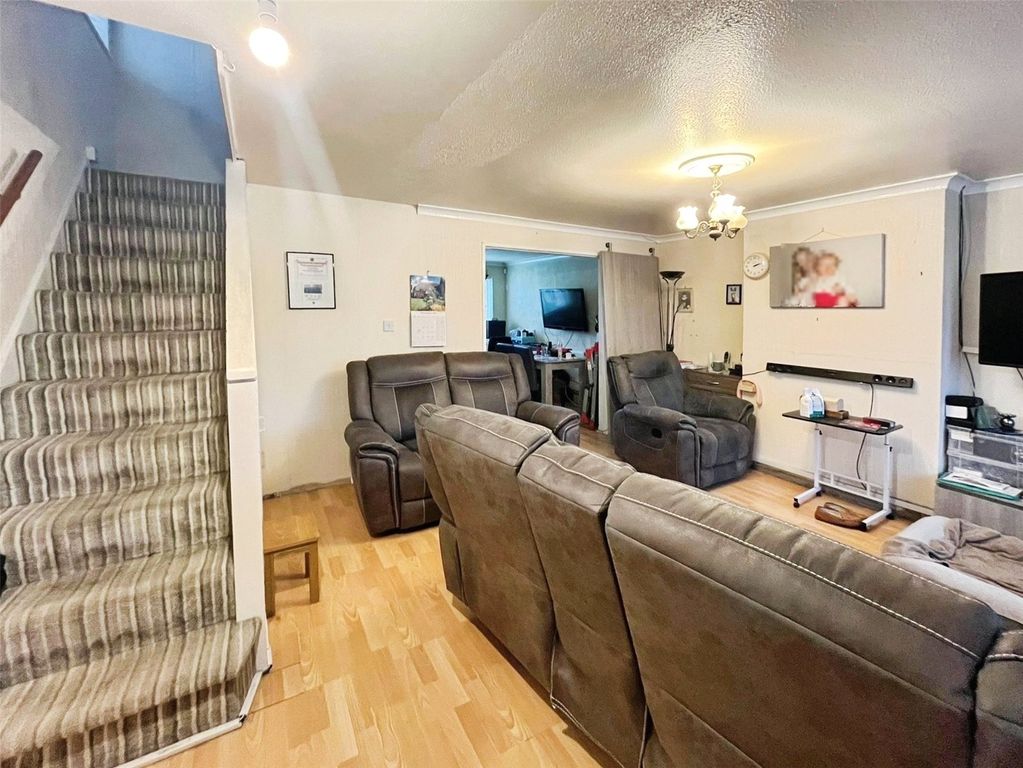 Property photo 3 of 17 Picture No. 03