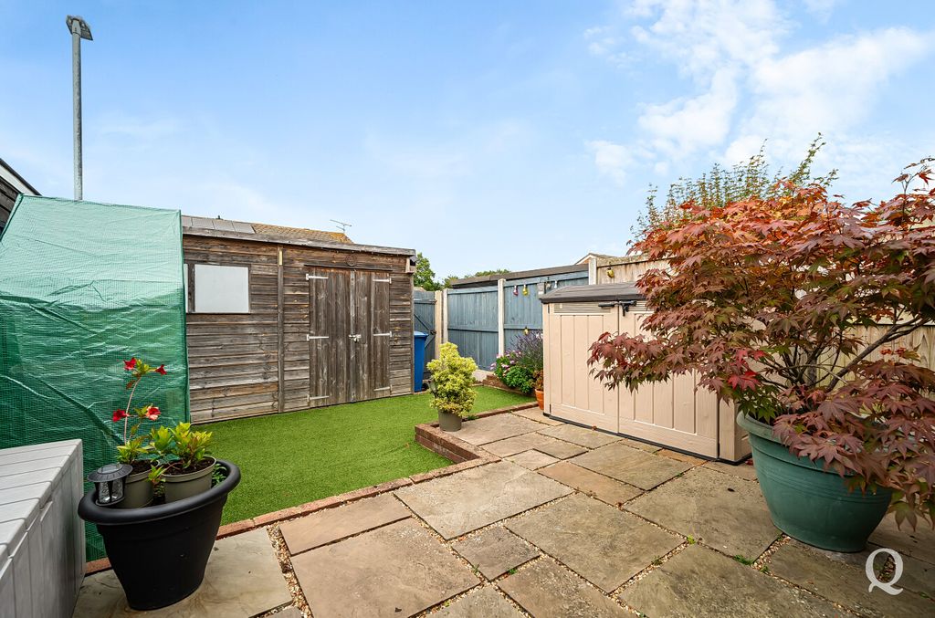 Property photo 3 of 21 624d2Ed9-9A80-492...