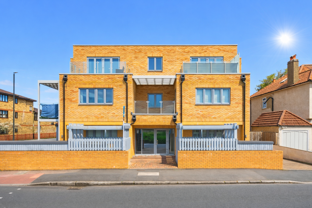 Property photo 1 of 8 Picture No. 19