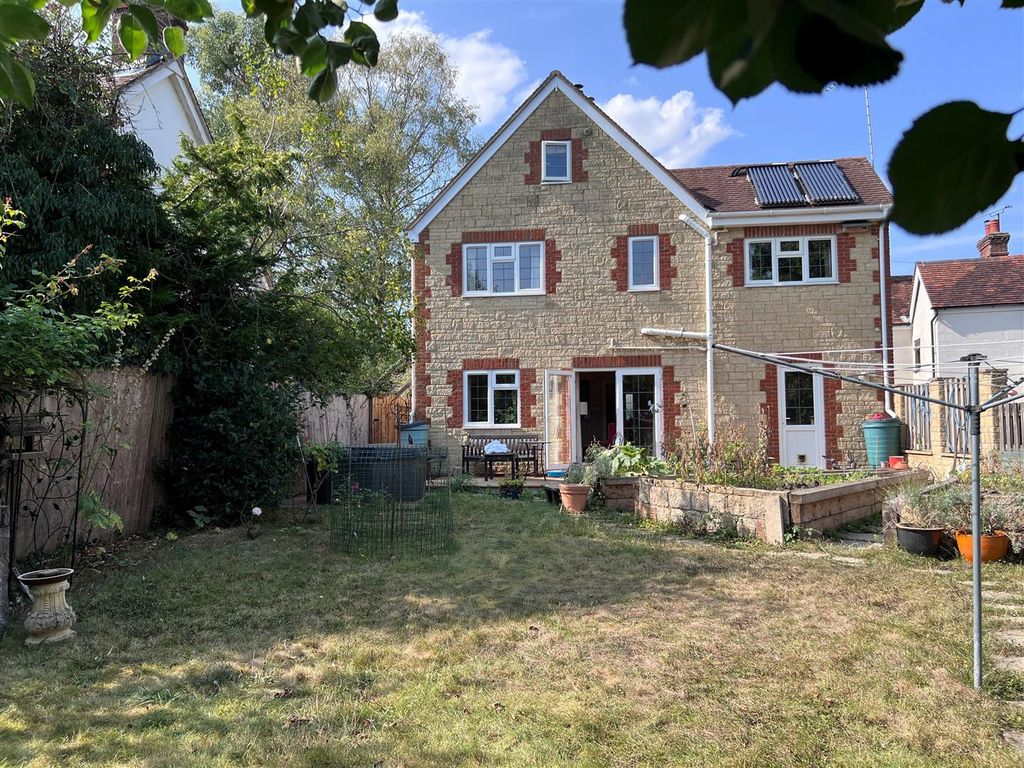 Property photo 1 of 15 Rear Garden 7.Jpg