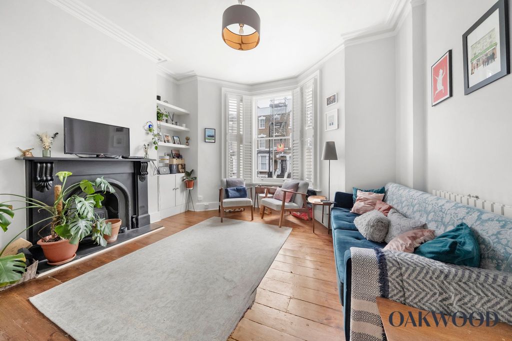 Property photo 2 of 14