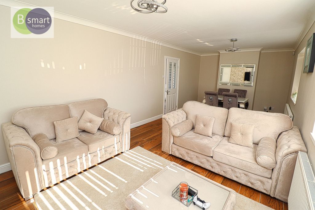 Property photo 2 of 15 Img_5107