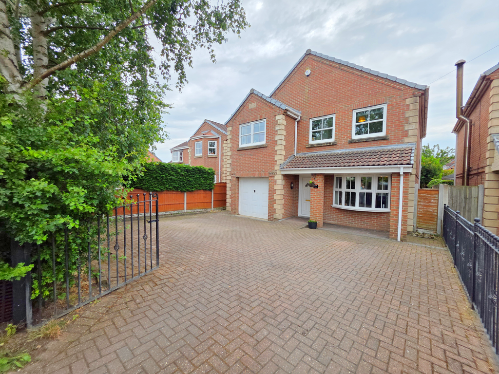 Property photo 1 of 24