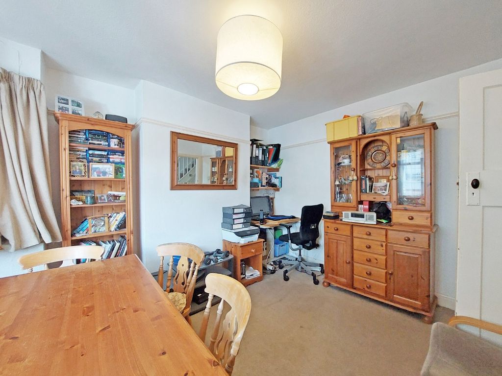 Property photo 3 of 12 5346563