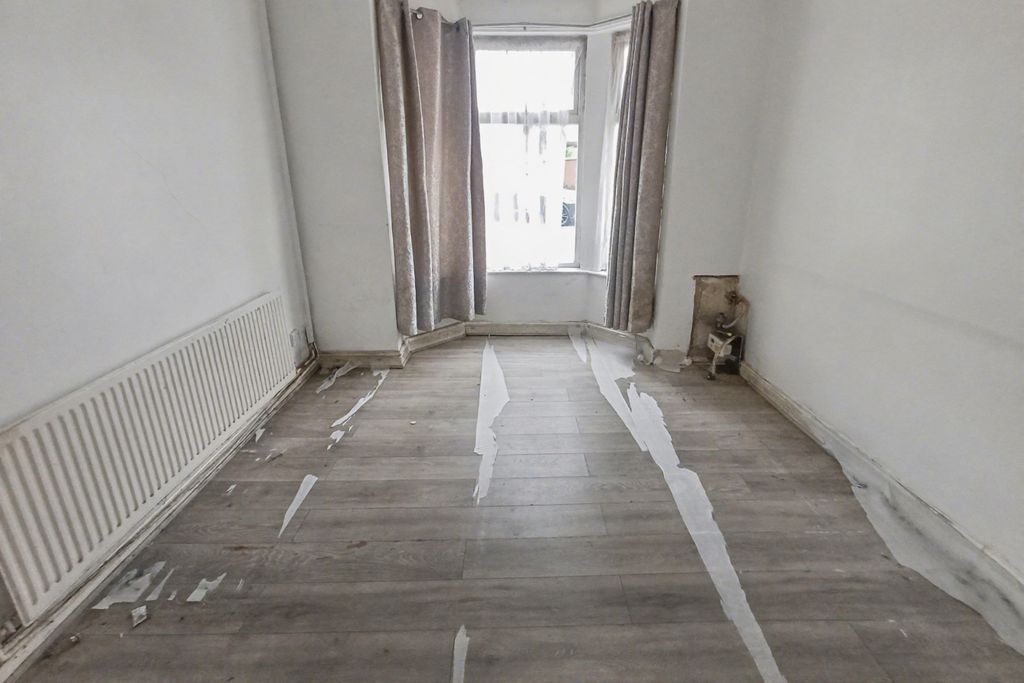 Property photo 2 of 19 64 Greville Street, Manchester, Greater Manchester, M13 0Yg