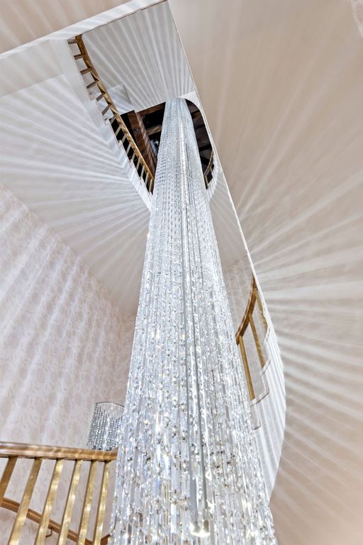 Property photo 3 of 29