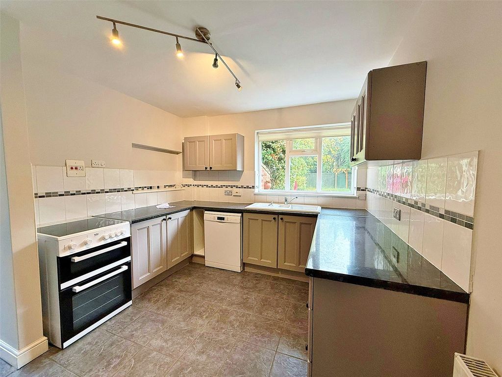 Property photo 3 of 13 Picture No. 20