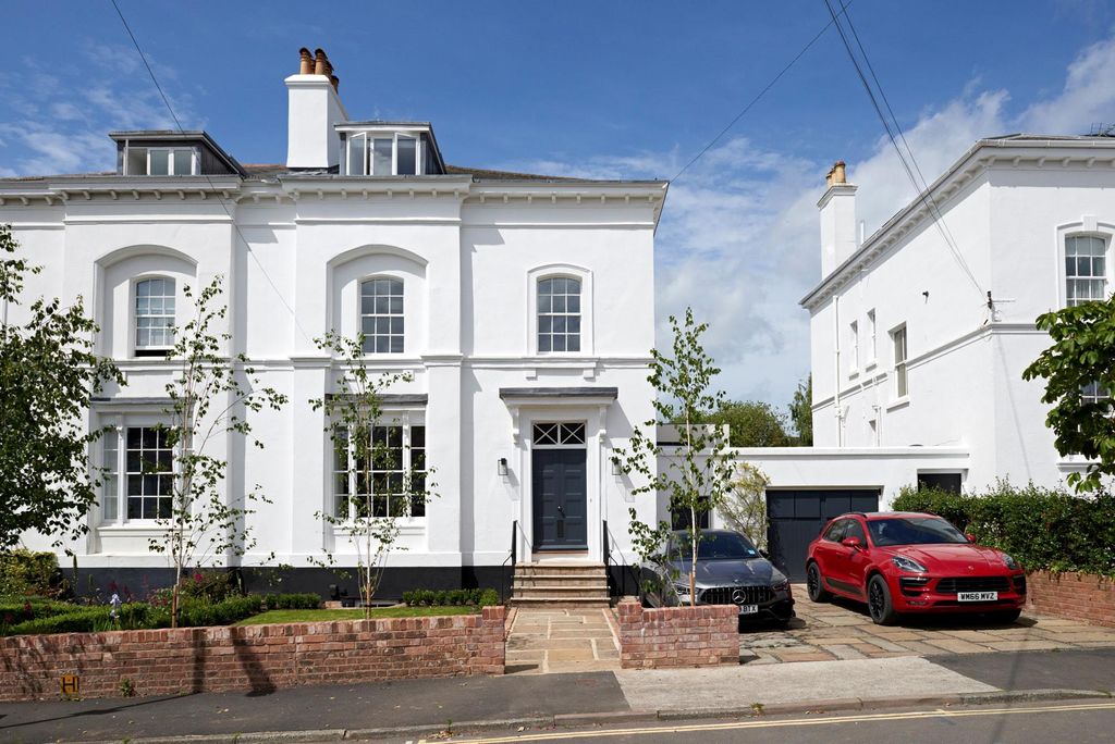 Property photo 1 of 26 Image