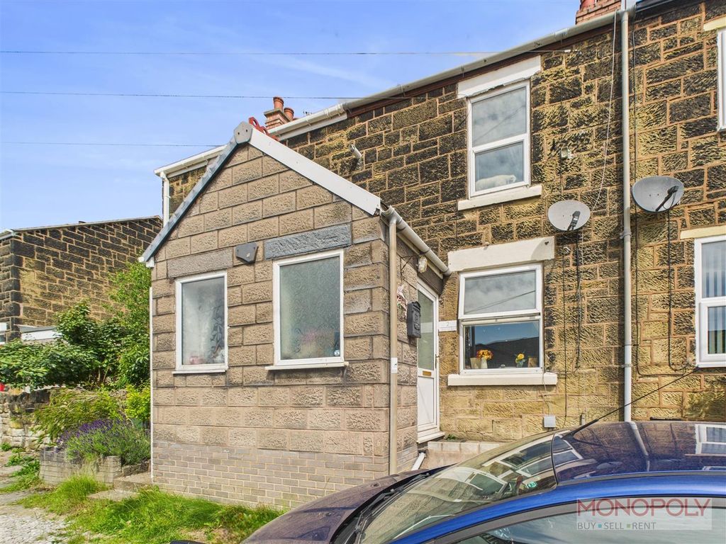 Property photo 1 of 12 Cam03815G0-Pr0280-Still003.Jpg