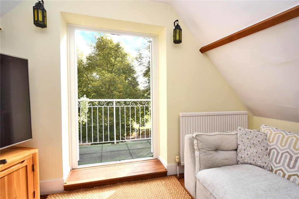 Property photo 3 of 16 Picture No. 04