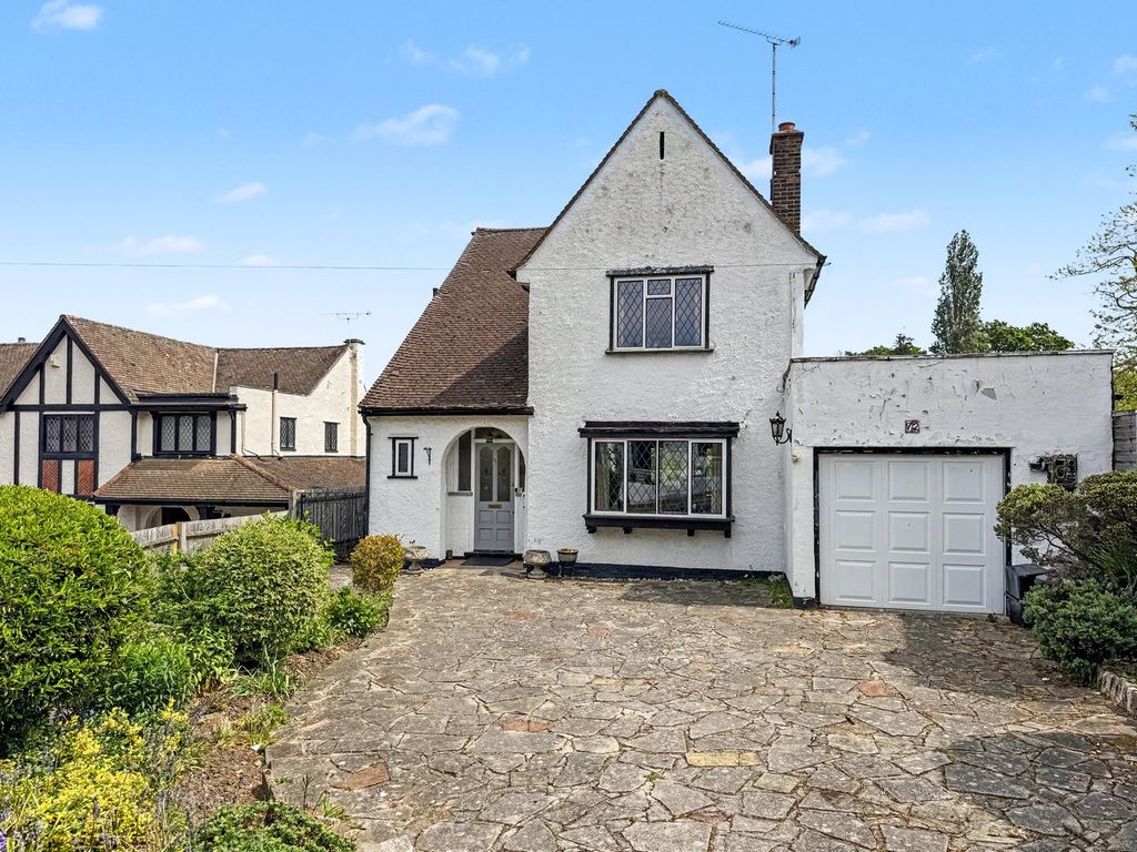 Property photo 1 of 24