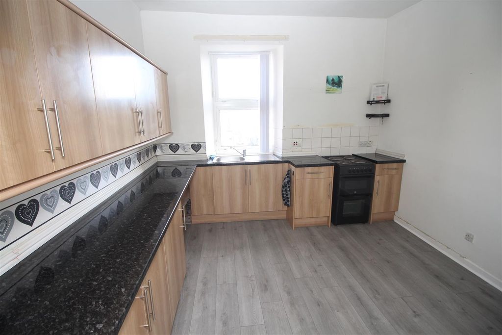 Property photo 3 of 18 Img_2286.Jpg