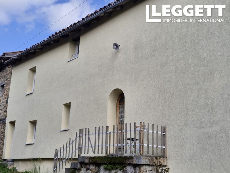 Property photo 2 of 10