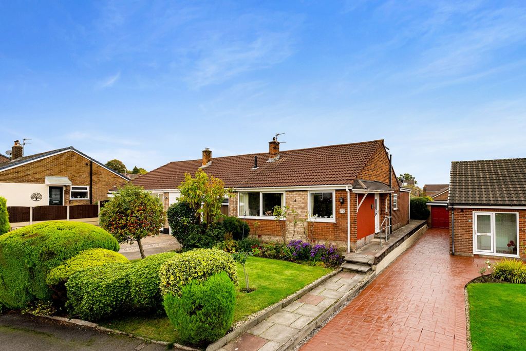 Property photo 1 of 30 Photograph 1