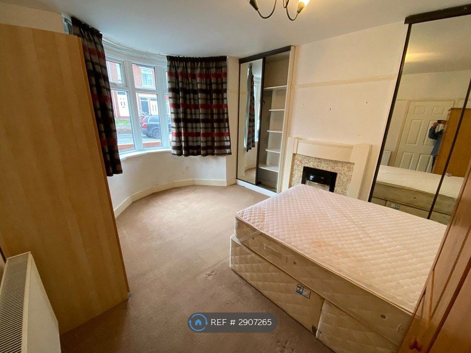 Property photo 3 of 14