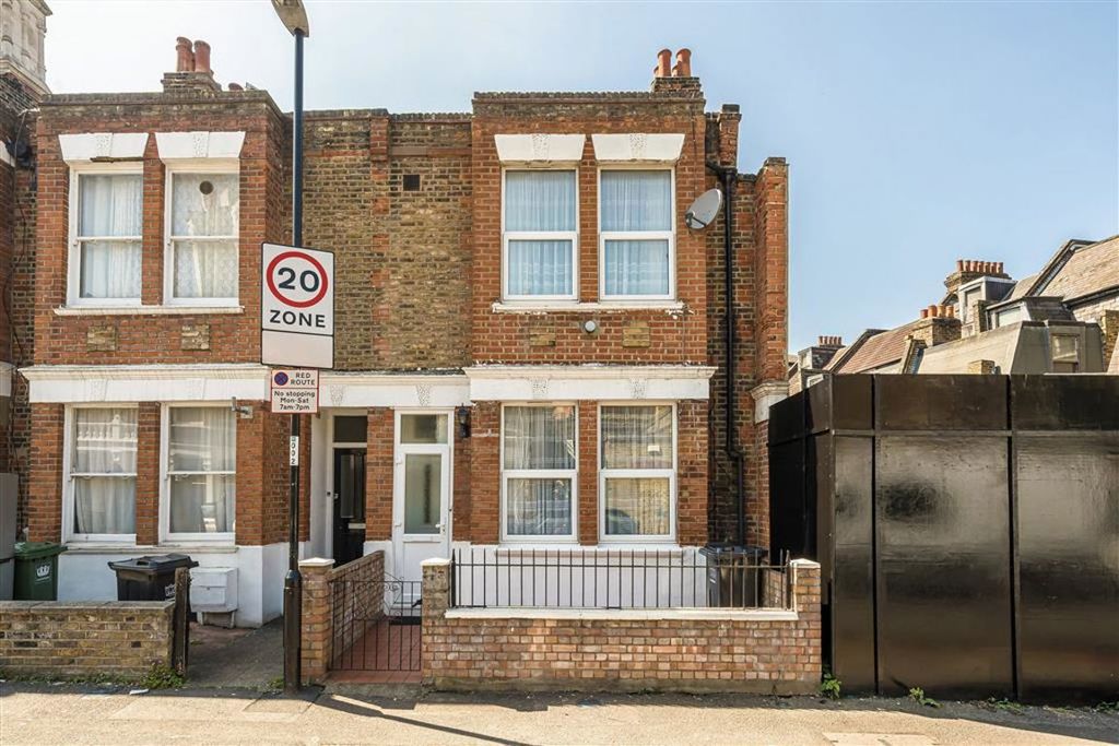 Property photo 1 of 11