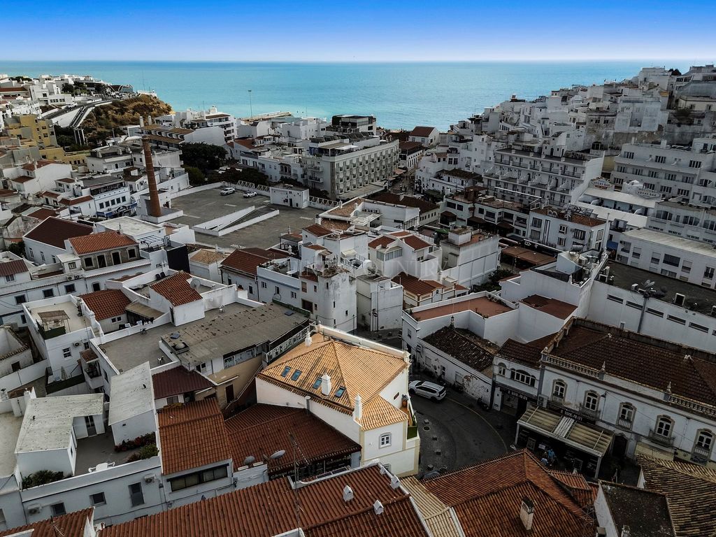 Property photo 3 of 30