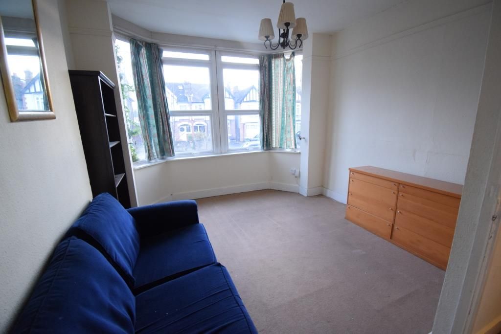 Property photo 1 of 5