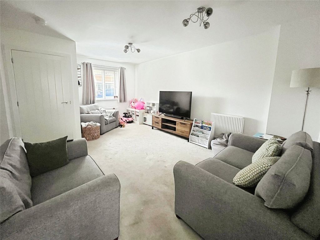 Property photo 2 of 11 Picture No. 04