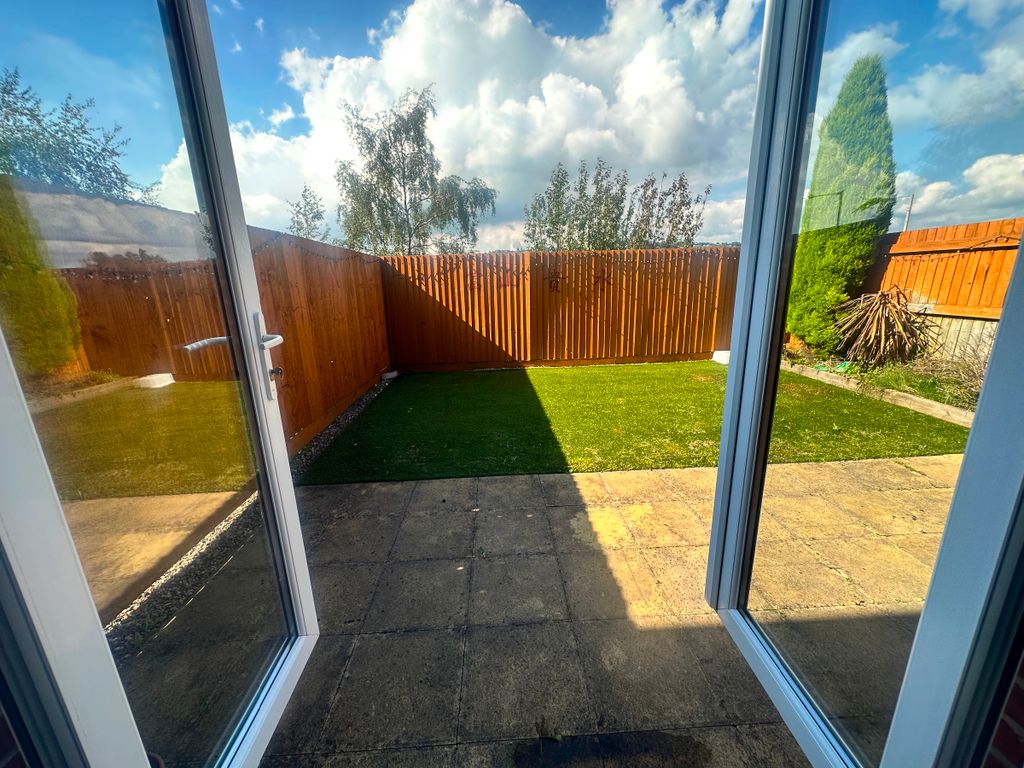 Property photo 2 of 30