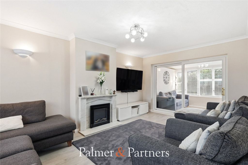 Property photo 3 of 26 Picture No. 11