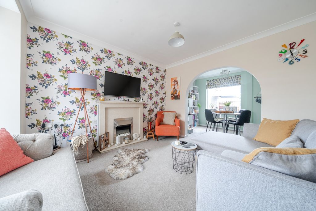 Property photo 3 of 16 Lounge And Dining Area