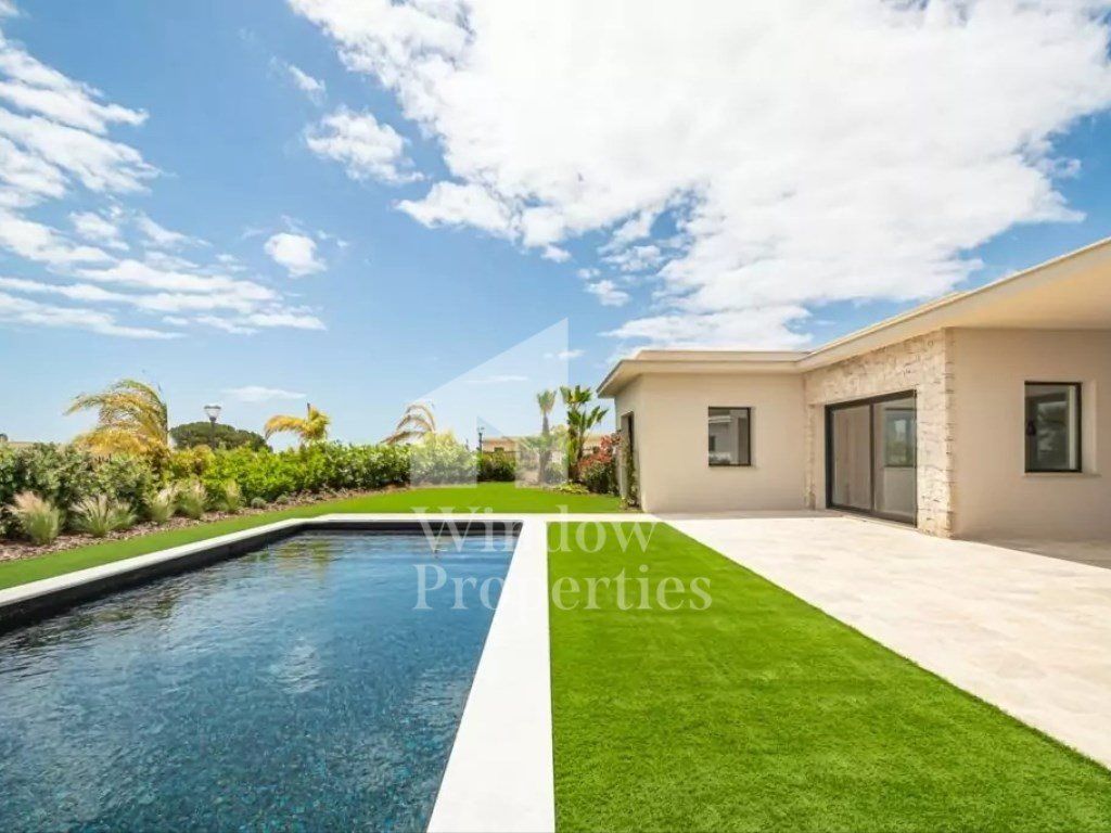 Property photo 1 of 47 Luxurious Residence In Faro, Facing The Ria Formosa