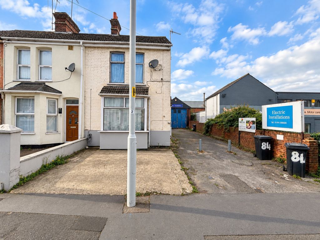 Property photo 1 of 9