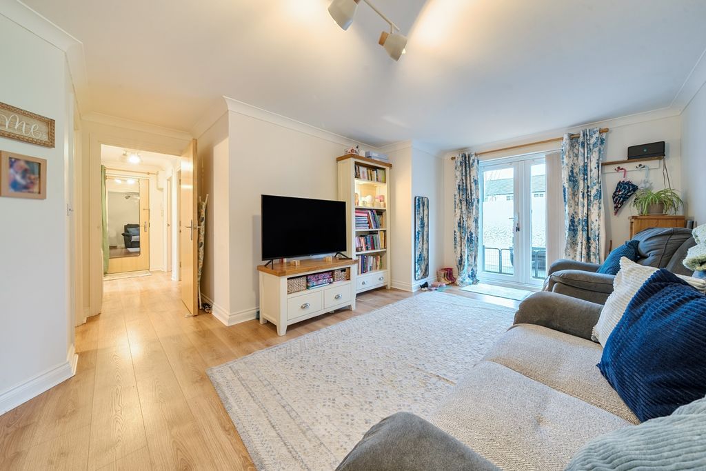 Property photo 2 of 11 1402238-3-697341De22342