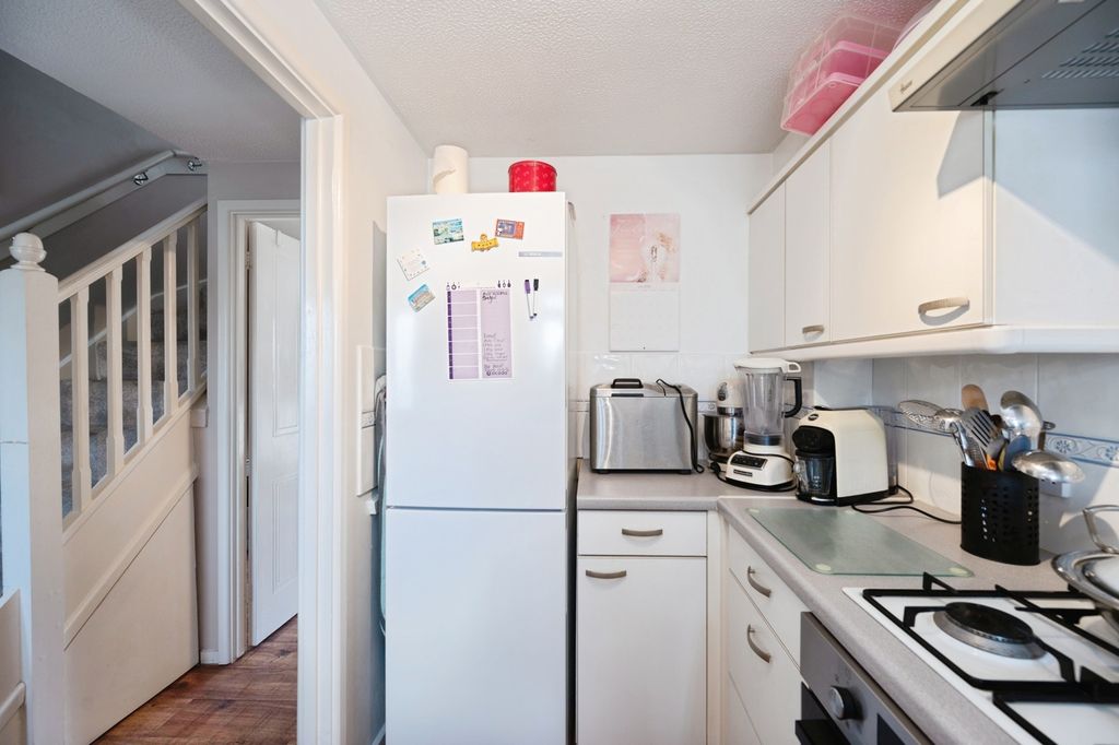Property photo 3 of 11 Pbox-Img.Jpg