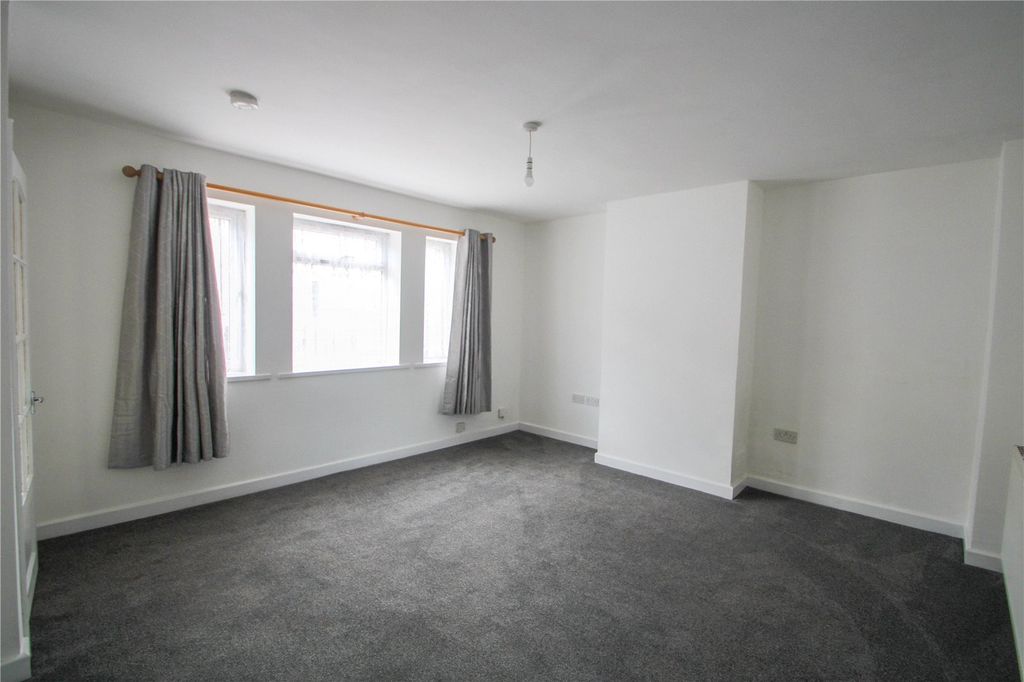 Property photo 3 of 11 Picture No. 04