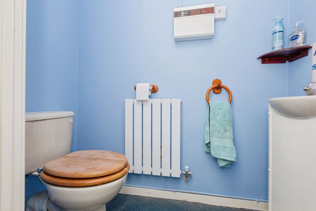 Property photo 2 of 22