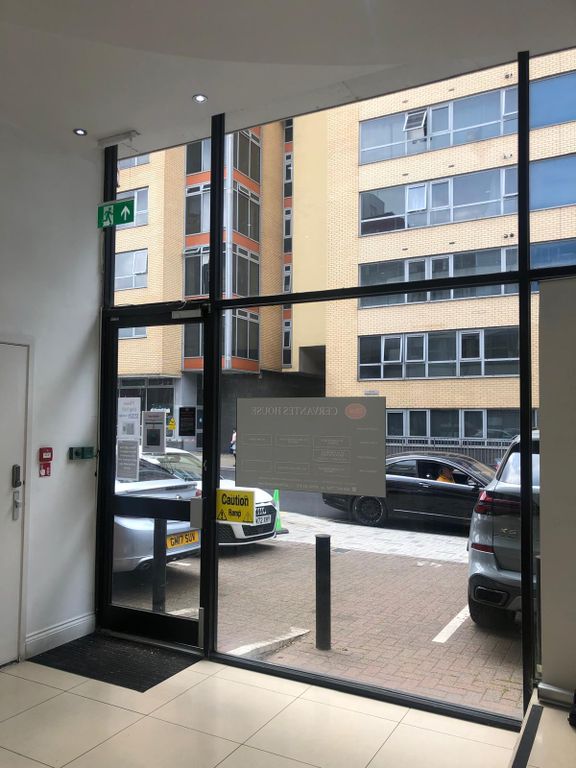 Property photo 3 of 6